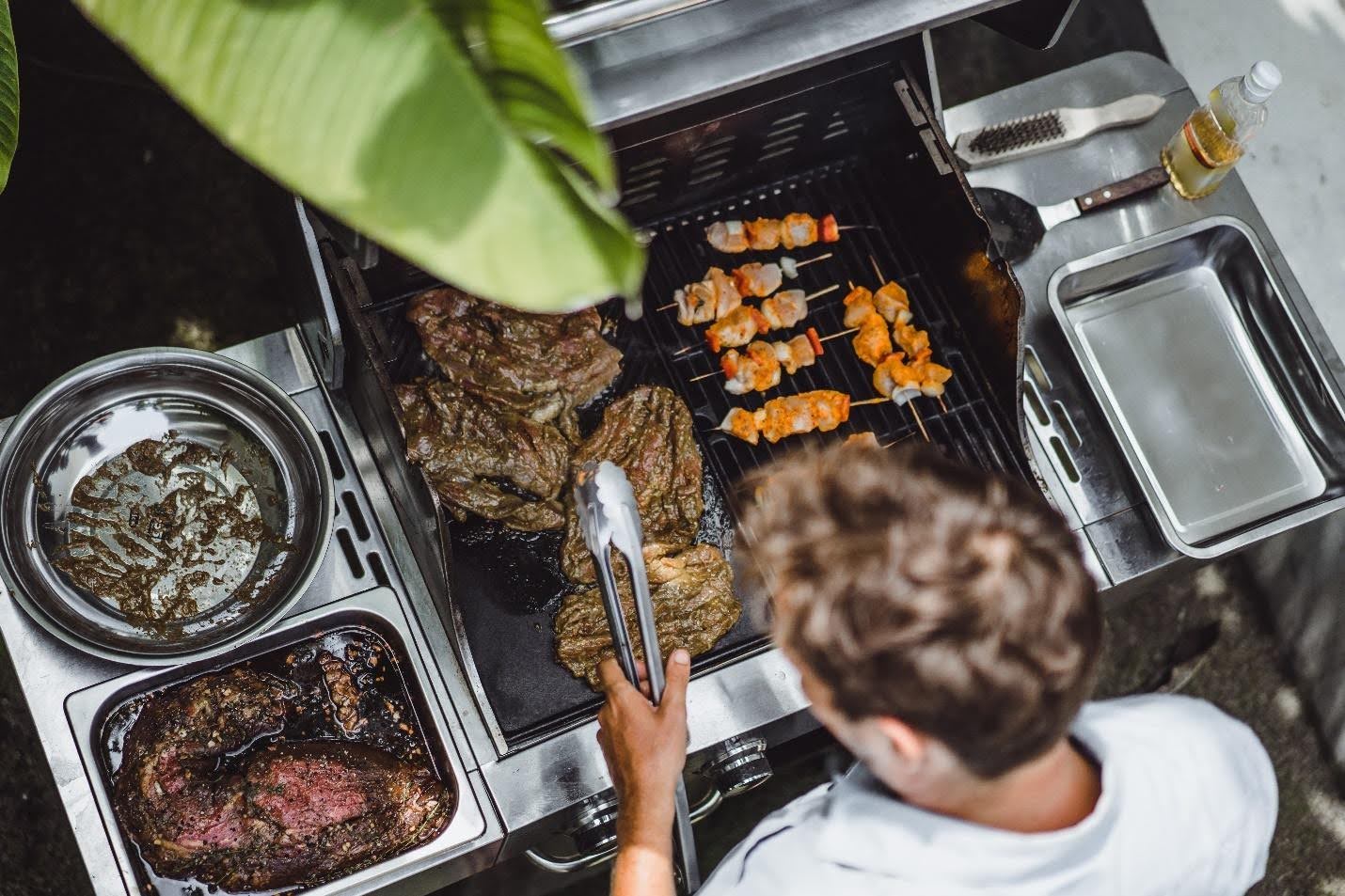 Top 5 Benefits of an Outdoor Griddle 